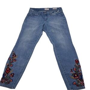 JESSICA SIMPSON Kiss Me Boho Floral Embroidered Festival  Light Jeans Size 33